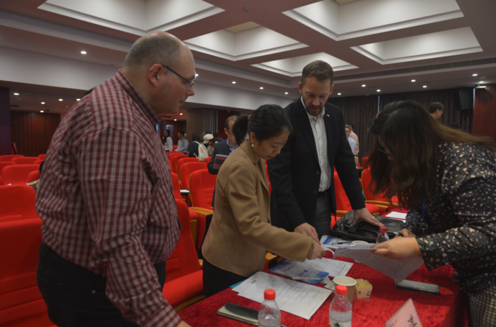 1575019668520469.png image.png